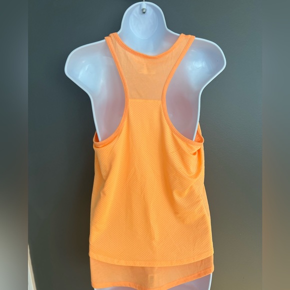 NWOT Racerback Exercise Tank - Picture 3 of 4